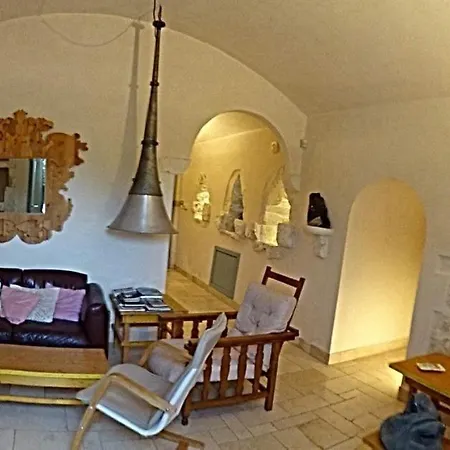 4 Trulli, Sea View, Vista Mare, Isolata Villa *