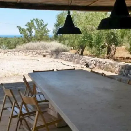 4 Trulli, Sea View, Vista Mare, Isolata Villa Ostuni