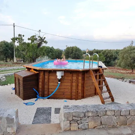 4 Trulli, Sea View, Vista Mare, Isolata Villa
